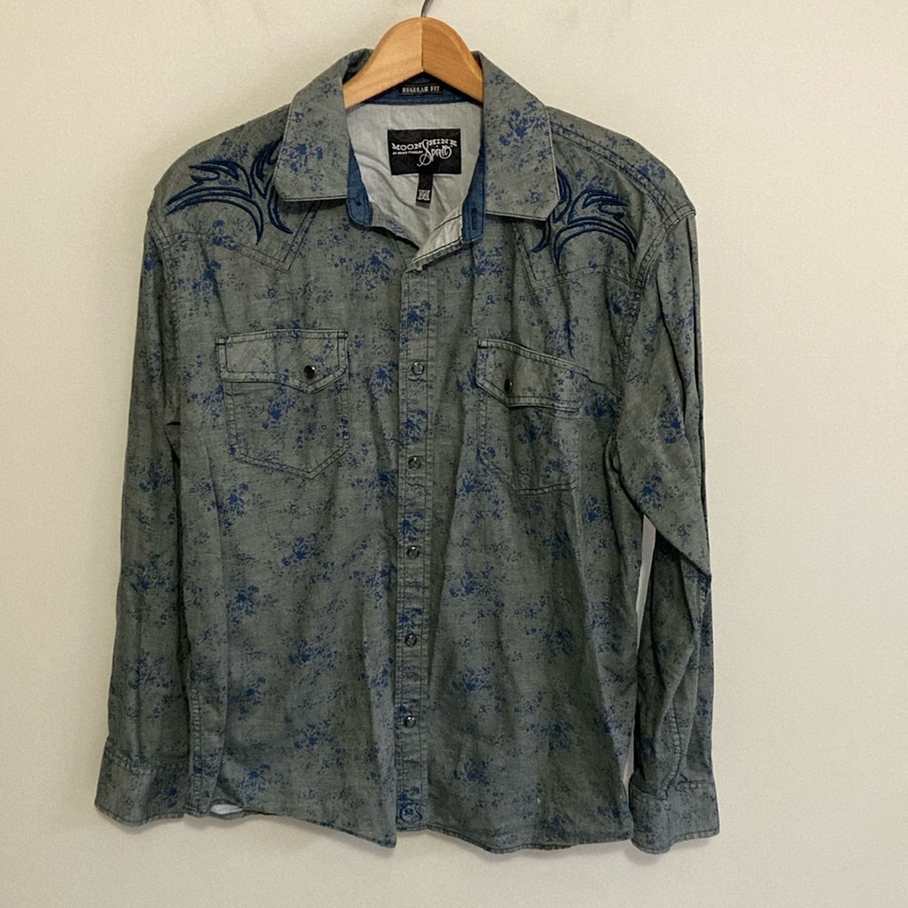 Moonshine Spirit by Brad Paisley Western Shirt, Size Medium Regular Fit, snaps